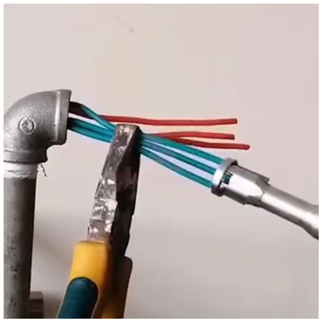 TorciCableR®/HERRAMIENTA DE PELADO Y TORSIÓN DE CABLES